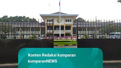 Hari Senin Pertama Ppkm Darurat Suasana Kota Bandung Lengang