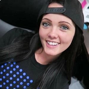 Brittney Smith Romanatwood Bikini