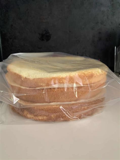 Italian Rum Cake Feeling Foodish