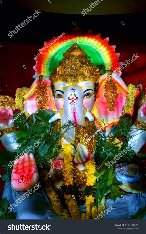 Lord Ganesha During Ganesh Utsav Foto De Stock Shutterstock