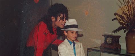 Leaving Neverland Movie Review 2019 Roger Ebert