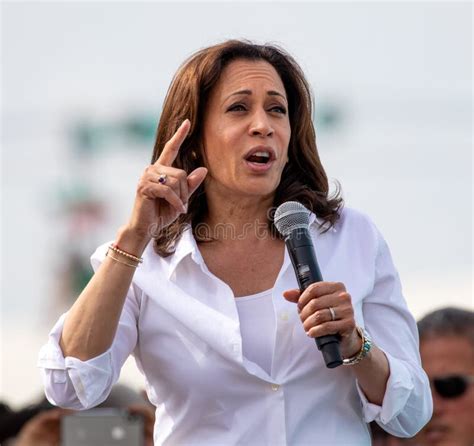 0 Kamala Harris Free Stock Photos Stockfreeimages