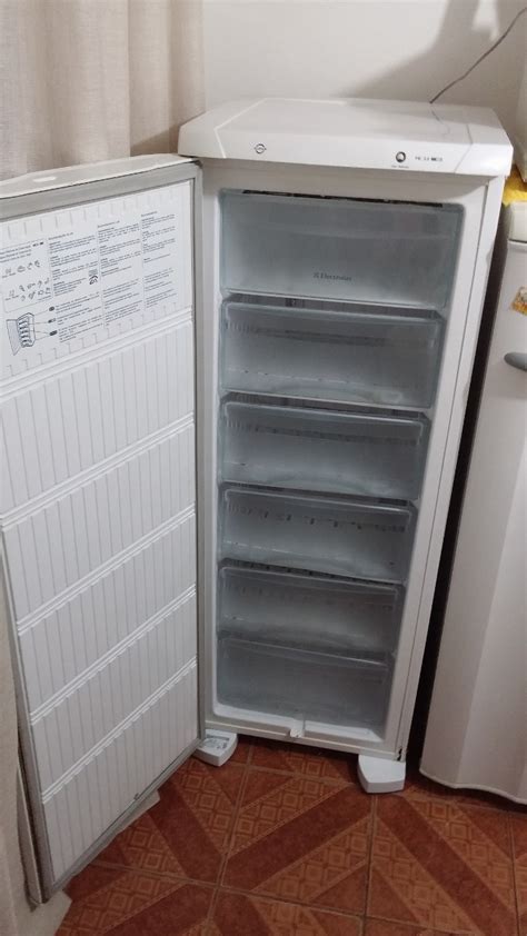 Freezer Vertical Electrolux Fe22 173l 110v R 490 00 Em Mercado Livre