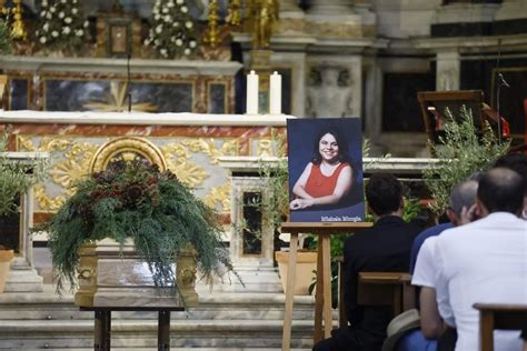 Funerali Michela Murgia Mai Smesso Di Essere Felice Saviano La Ricorda