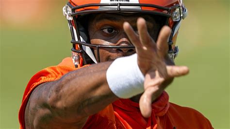 Browns Qb Deshaun Watson In A Different Space After Suspension Shaped