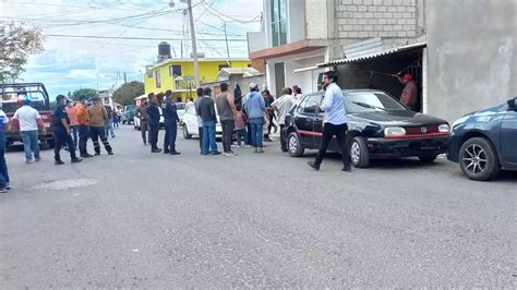 Vecinos De Tecamachalco Tunden A Golpes A Dos Presuntos Ladrones