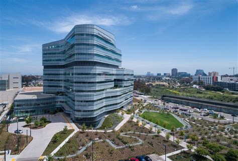 Uc San Diego Health Jacobs Medical Center By Cannondesign Architizer