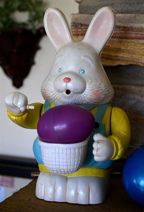 Easter Decorations - Cape Girardeau History and Photos