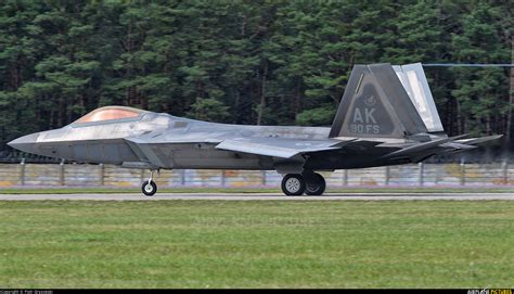 05 4090 USA Air Force Lockheed Martin F 22A Raptor At Malacky