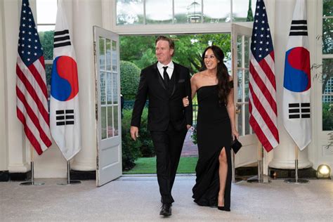 Joanna Gaines Stuns In Gorgeous Black Gown For White House State Dinner