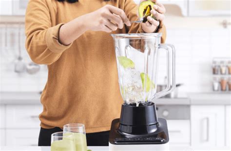 The 8 Best Blenders Review - 50 Friendly