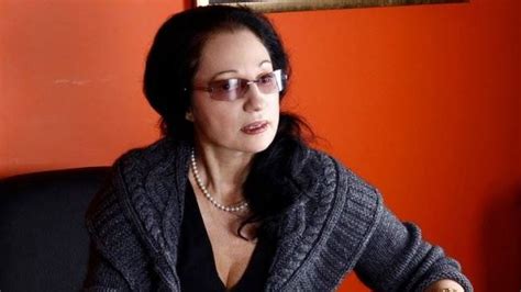 Анна Заркова: Коя е тая партия в чиито списъци при регистрацията за ...