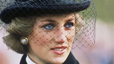 Inside Princess Diana S Final Phone Call Before Her Death Big World Tale