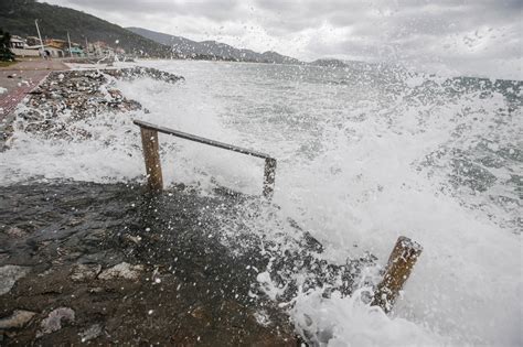 SC Tem Alerta Para Onda De Frio Intenso Mar Muito Agitado E Ressaca