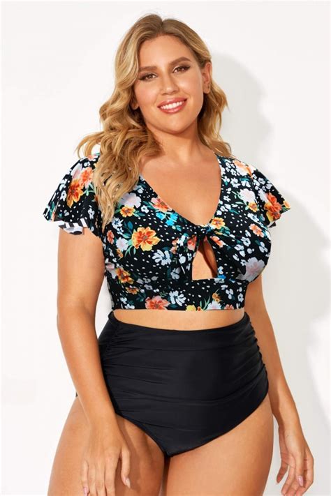 New In Bikini Meet Curve