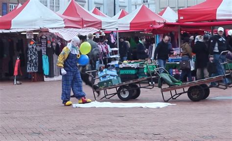 Scary Clown Terrorizes British Town Live Science