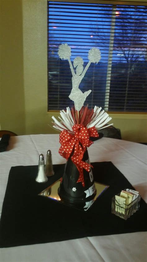 Pin By Heather Raye Inman On School Banquet Decor Ideas Cheer Banquet