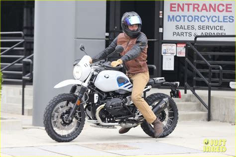 Photo: chris pine test driving a motorcycle 24 | Photo 4287239 | Just Jared