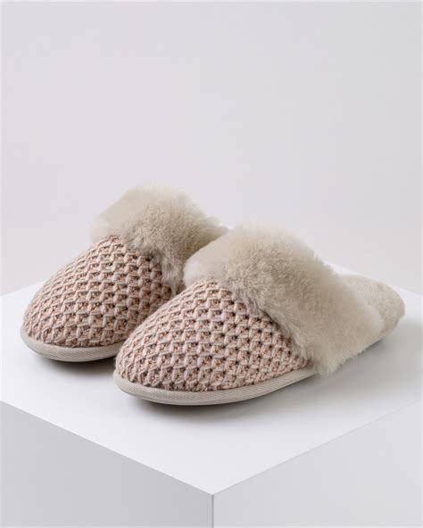 Ladies Addington Knit Sheepskin Slippers In 2020 Sheepskin Slippers