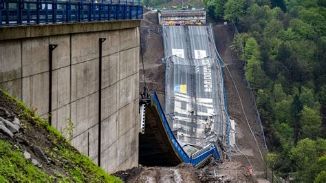 Talbrücke Rahmede Neubau soll bis 2026 fertig sein