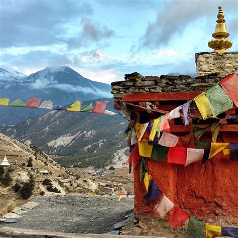 Manang Trek - Explore Hidden valley of Manang in Nepal | Up To Himalaya