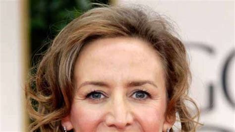 Actress Janet Mcteer Joins Fathers And Daughters Team India Tv