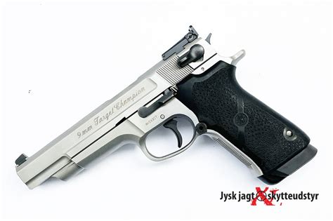 Smith & Wesson Target Champion - Cal- 9mm