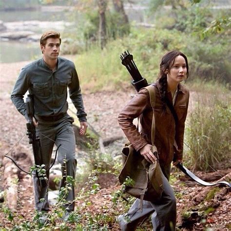 Katniss And Gale Mockingjay Part 1 Katniss And Gale Photo 38655214 Fanpop