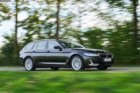 Bmw D Facelift Erste Fahrt Mit Dem Ps Biturbo B