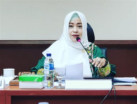 Resmi Daftar Jadi Caleg DPD RI Ini Tekad Fahira Idris SAUDAGAR NEWS