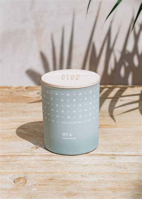 Skandinavisk Scented Candle in Oy 200g | Burford Garden Co.