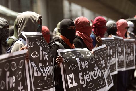 Formal Prisión Contra Ocho Militares Ligados Al Caso Ayotzinapa