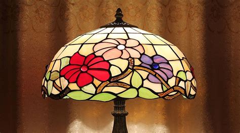 Lampade Da Tavolo Tiffany Ecco Dove Trovarle