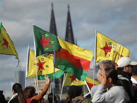 Kurden Demos In Deutschland Und Frankreich Gegen T Rkische Angriffe