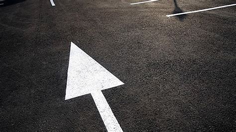 Setting Goals vs. Achieving Goals - Matt Mayberry