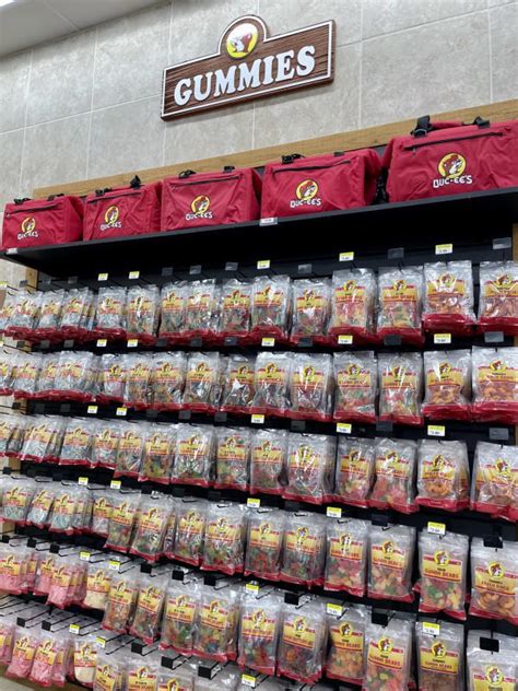 A First Timers Guide To Buc Ees The 15 Must Buy Items