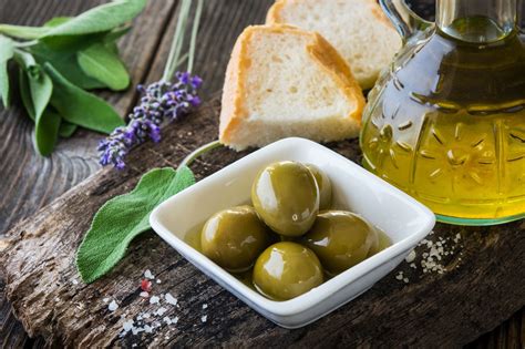 3 Incredible Health Benefits Of Olive Oil Zesty Things