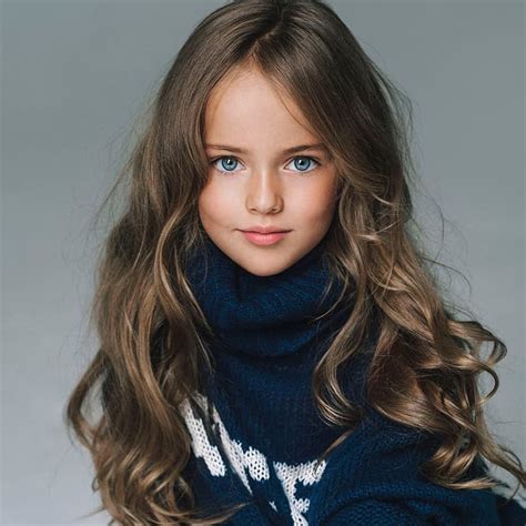 Hd Wallpaper Model Portrait Girl Sweater Young Kristina Pimenova