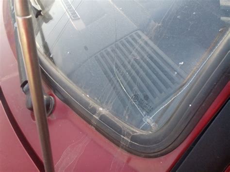Лобовое "окно в европу"… — Volkswagen Jetta II, 2 л, 1990 года ...