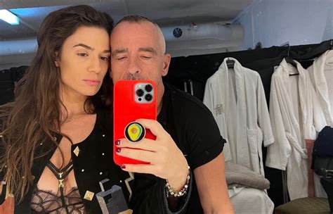 Eros Ramazzotti è di nuovo innamorato la bellissima dedica a Dalila