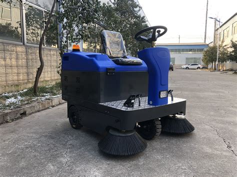 Small Street Sweeper On Sale Sidewalk Sweeper For Commercial Sweeper