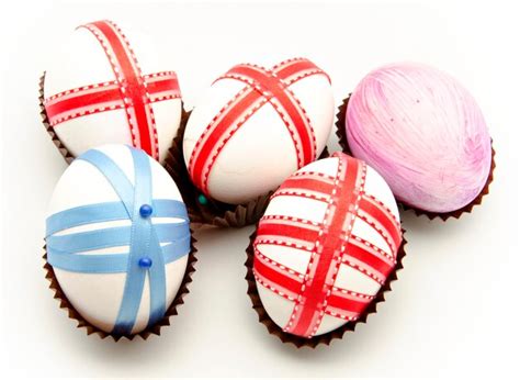 Premium Photo | Decorated easter eggs