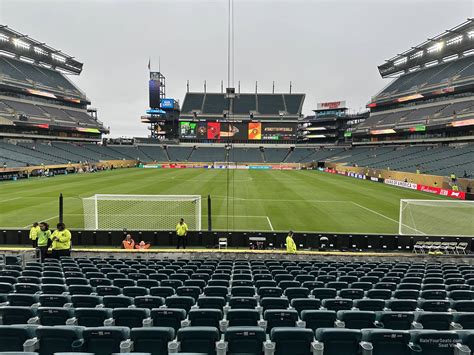 section 111 lincoln financial field
