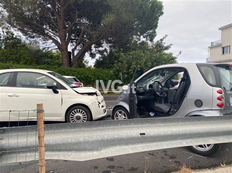 Incidente Stradale Sull Aurelia Tra Ceriale E Albenga Scontro Tra Un