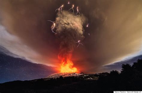 Mount Etna Erupts In Deadly Majesty Choking The Mediterranean Sky With