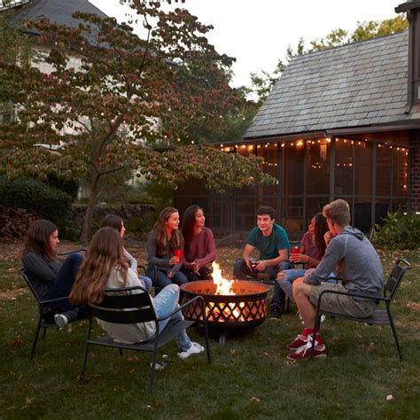 Learn Safety Tips For Enjoying A Wonderful Backyard Fire