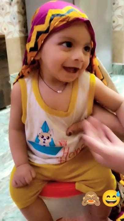 Baby Ko Shram Aarhi H 🙈😁shortvideo Shorts Likes Shram Viralshorts