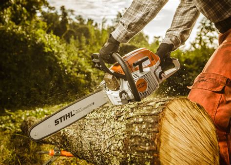 Stihl Chainsaws - Johnsons Home & Garden Center