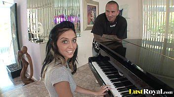 After A Piano Lesson Stephanie Cane Gets Satisfied XVIDEOS