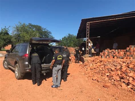 Polícia Federal incinera carga de 800 kg de maconha e cocaína em